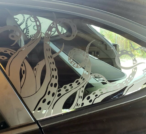 Octopus Tentacles Vinyl Decal – Fits Outback-Style Rear Quarter Window (2010–2025)
