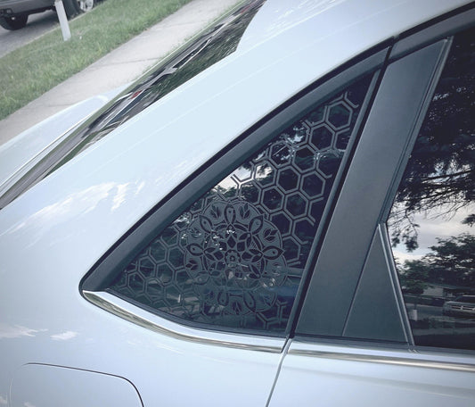 Honeycomb Mandala Quarter Window Decal – Compatible with Volkswagen Jetta (2019–2026)