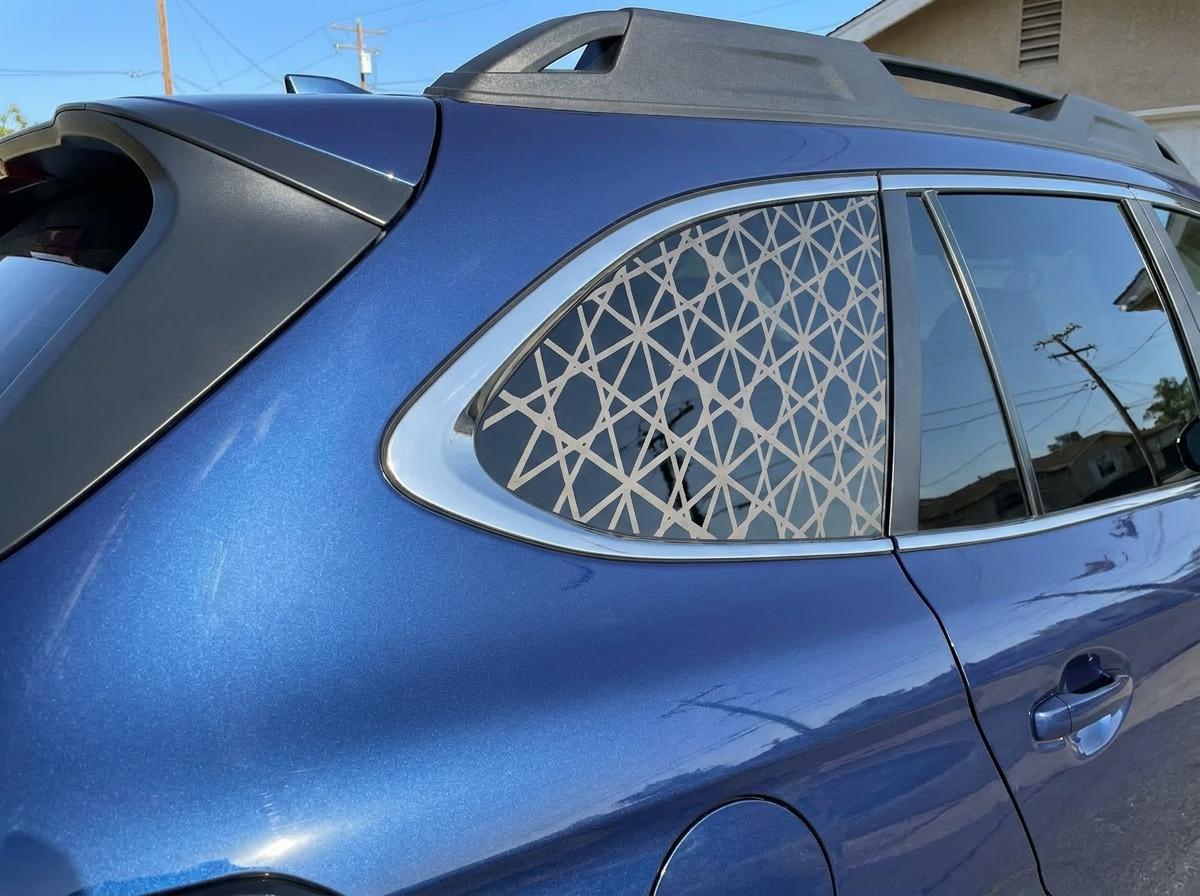 Spider Web Geometric Quarter Window Decal – Compatible with Subaru Outback (2010–2027)